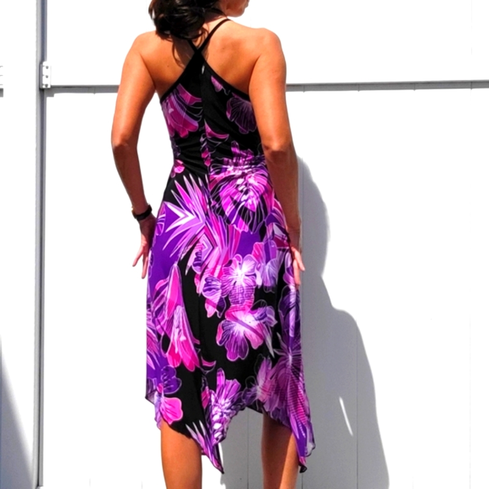 Casual Land Floral Deep Surplice V-Neck Flowy Sundress - Picture 2 of 7